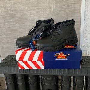 Thorogood Chukka Woman’s Boots